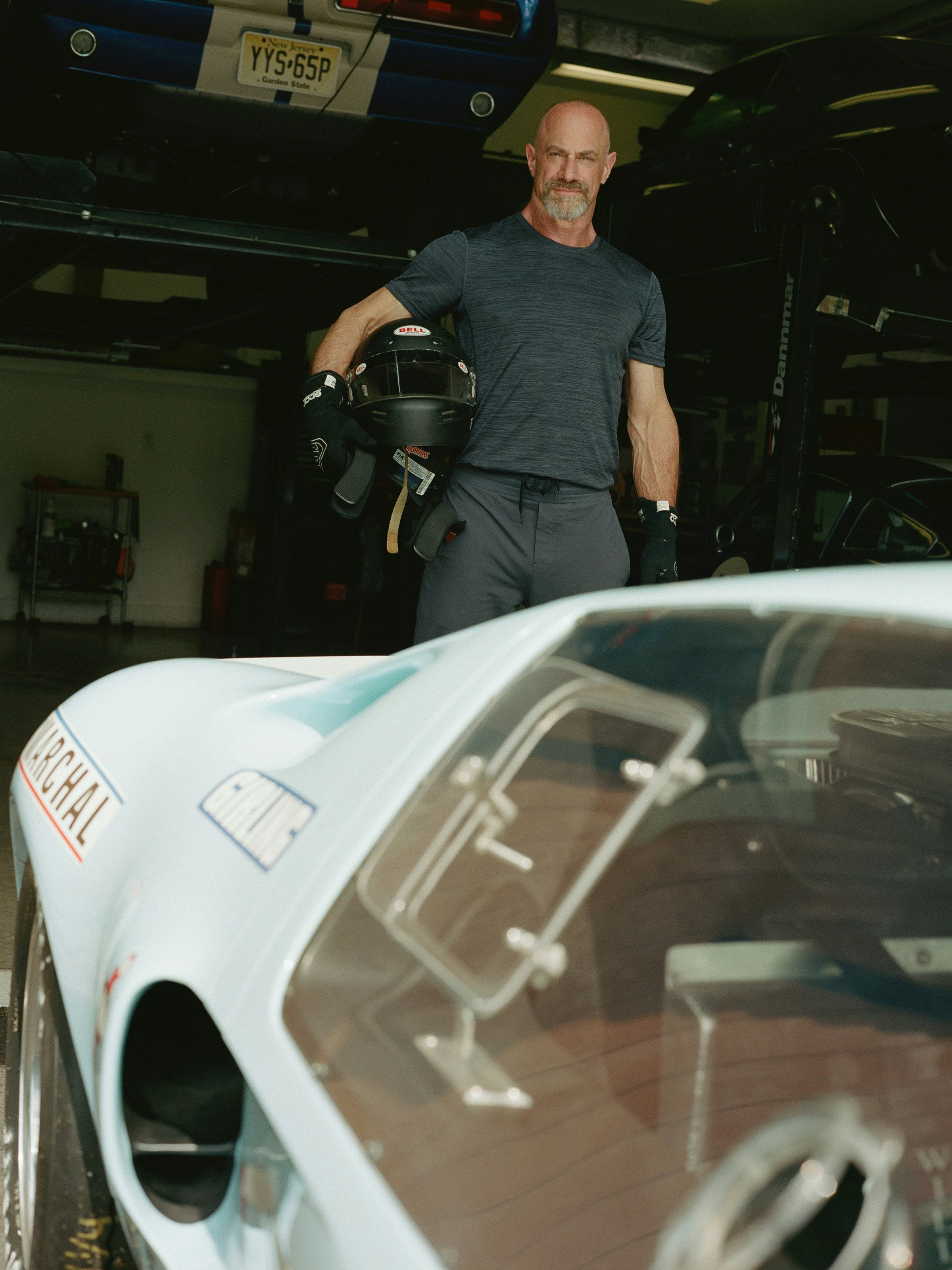 Christopher Meloni as a race car driver from ’Formula 1: Drive to Survive’ 