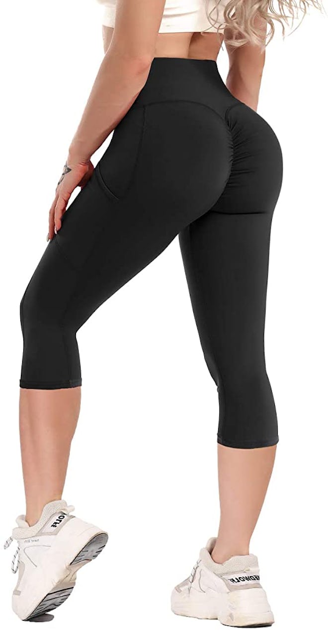 YOFIT Ruched Yoga Capris