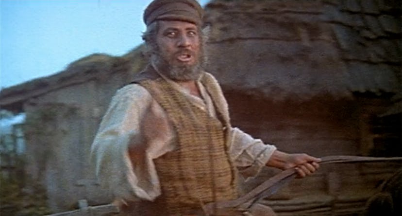 Topol as Tevye the milkman