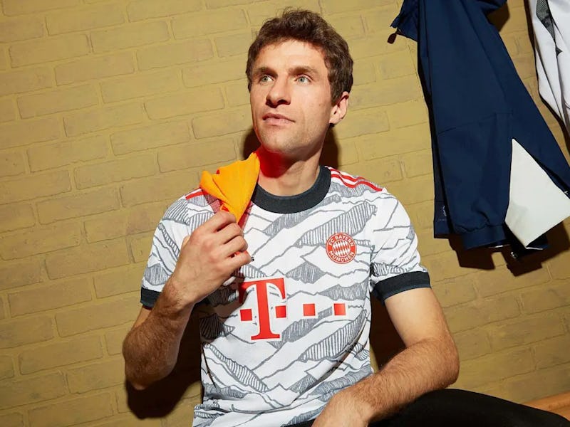 Bayern Munich 21/22 Third Kit Adidas Jersey