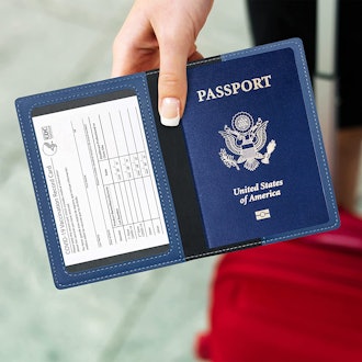 Ciana Leather Passport & Vaccine Card Holder