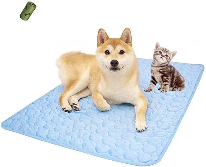MICROCOSMOS Pet Cooling Mat
