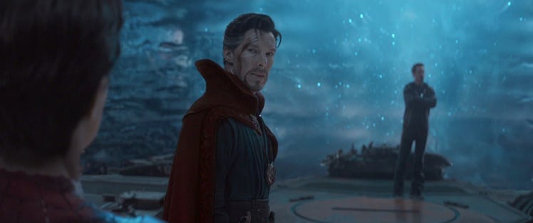 Benedict Cumberbatch's Doctor Strange talking to Spider-Man in Avengers: Infinity War