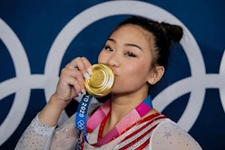 Sunisa Lee with her gold medal