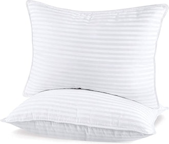 Utopia Bedding Bed Pillows (2-Pack)