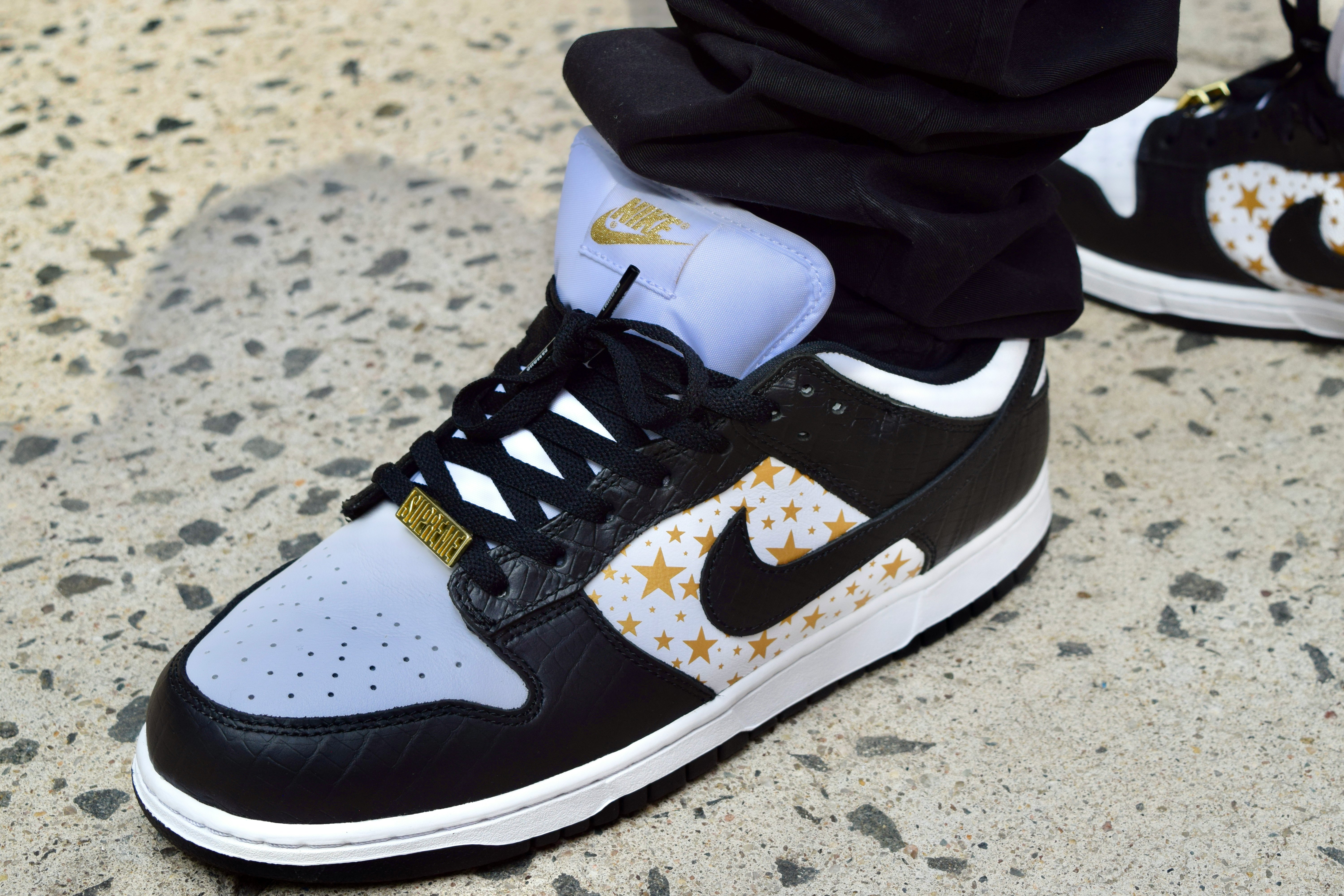 nike sb dunk supreme stars