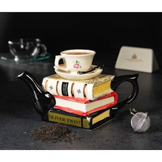 Books Teapot