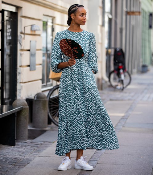 Viscose fabric, silk, nylon: here are 9 sweat-resistant fabrics to avoid if you sweat a lot.