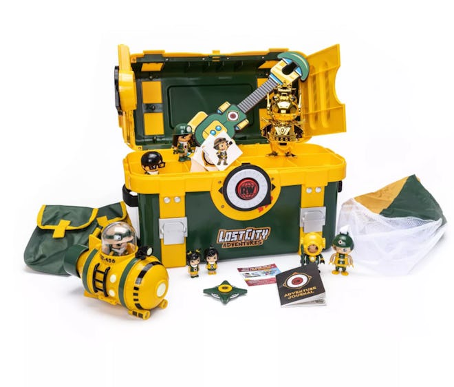 Product photo; green and yellow treasure chest with exploration accessories