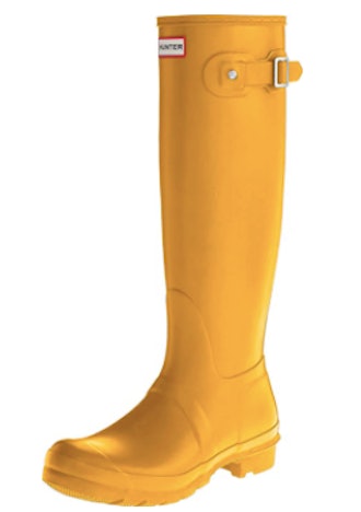 These waterproof rain boots are great shoes to wear with leggings.