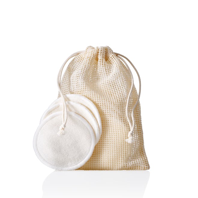 Reusable Cosmetic Rounds Made With Organic Bamboo Cotton