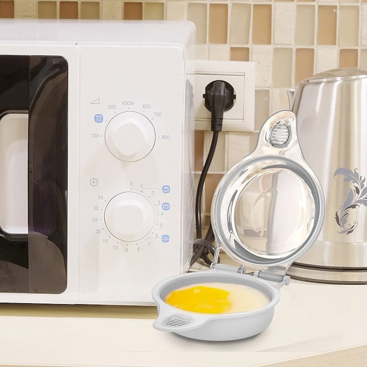 Chef Buddy Microwave Egg Maker 