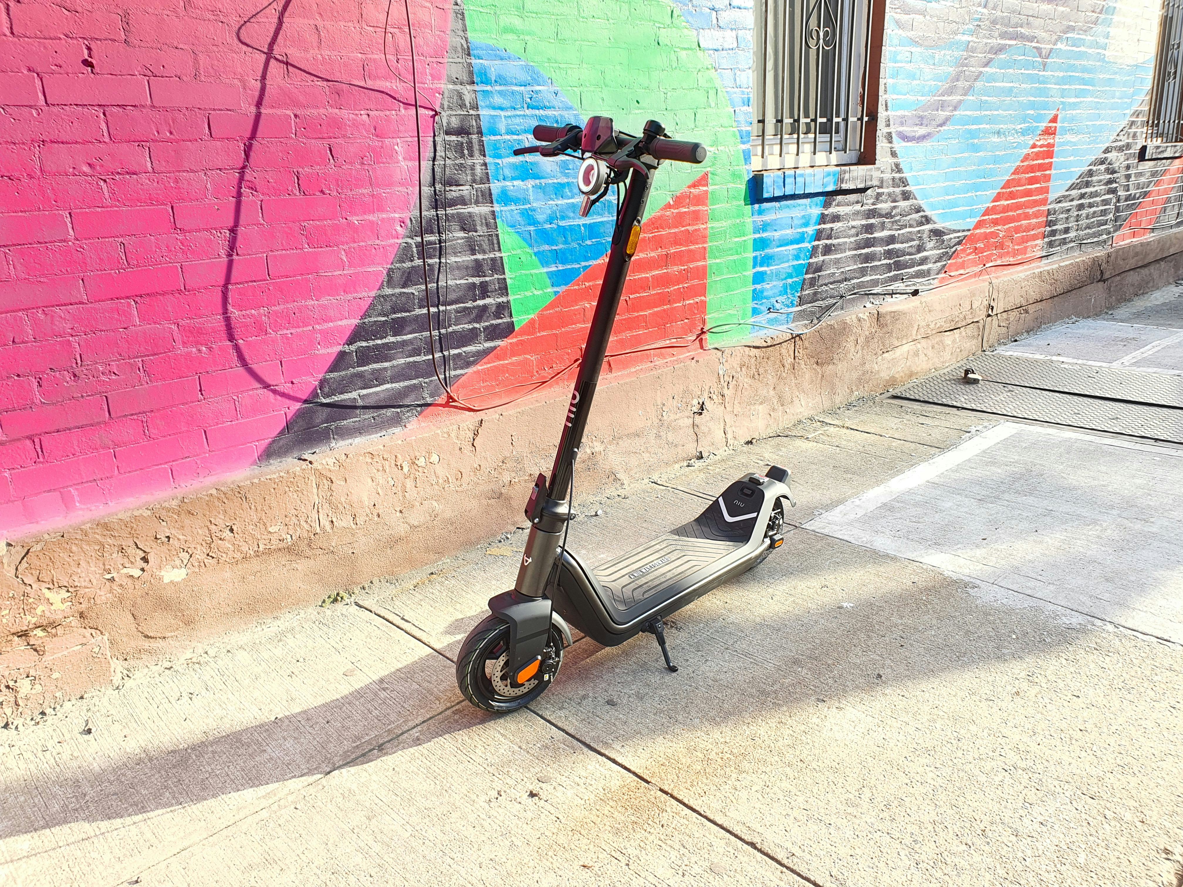 Niu KQi3 Pro e-scooter review