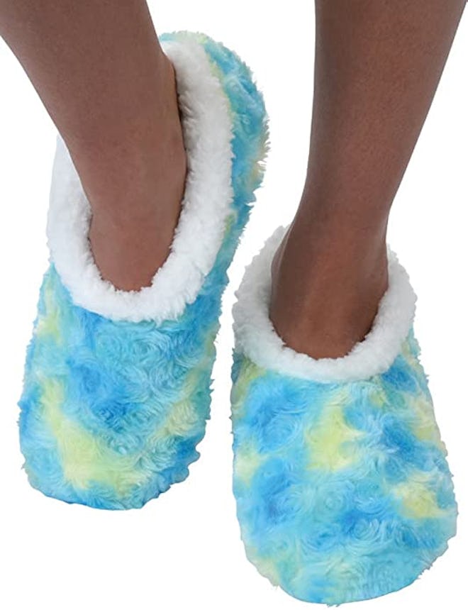 Snoozies Tie Dye Slippers