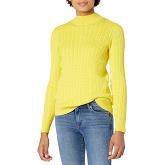Amazon Essentials Classic-fit Lightweight Cable Mockneck Sweater