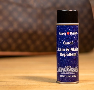 Apple Brand Garde Rain & Stain Water Repellent