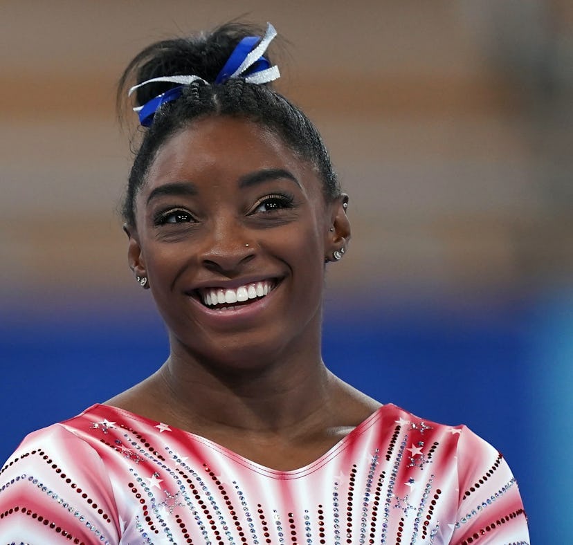 Simone Biles' Instagram for her anniversary with Jonathan Owens is so sweet.