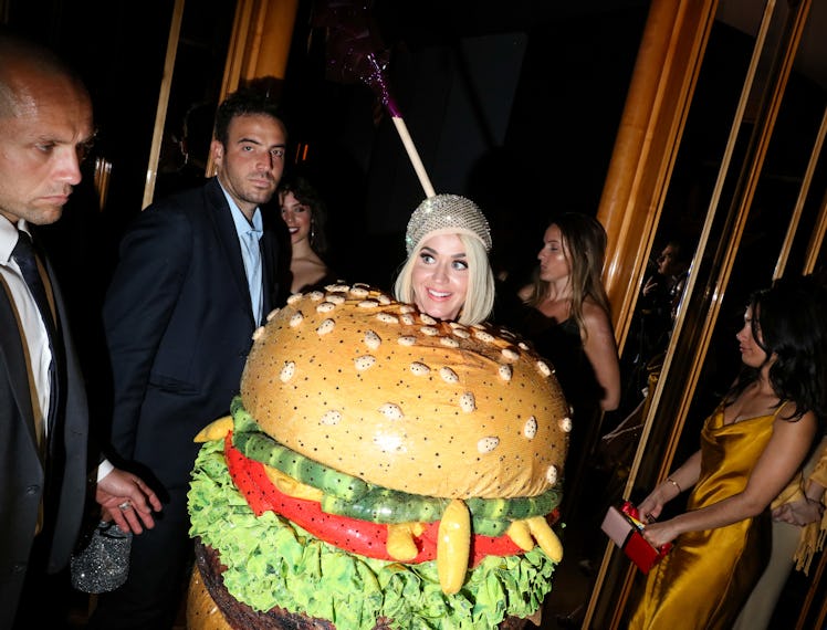 Katy Perry dressed as a hamburger