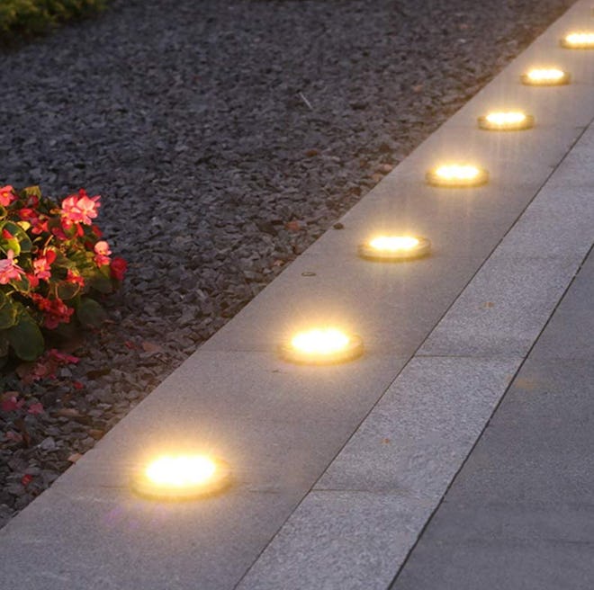 KINGMAZI Solar-Powered Disk Lights (8-Pack)