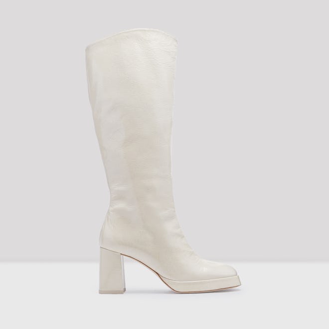 Eirlys White Boots