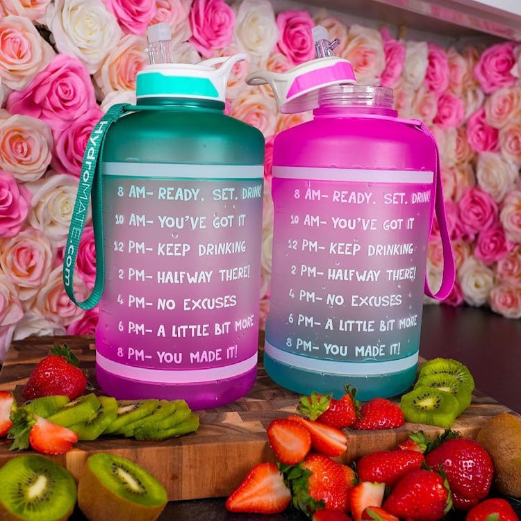 hydromate gallon water bottles 