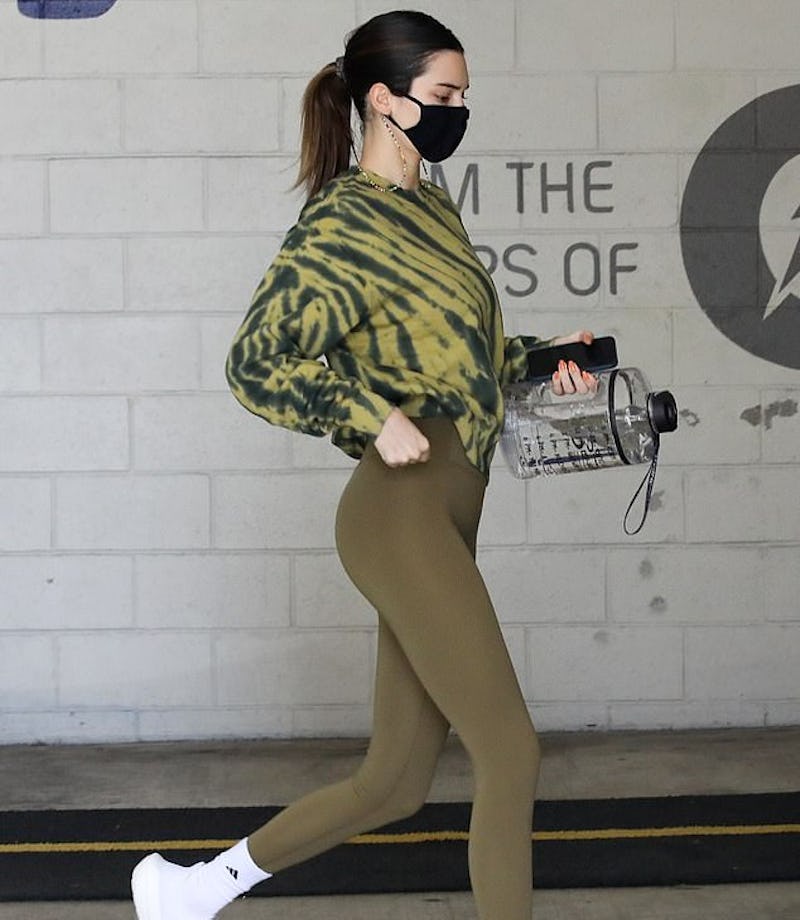 kendall jenner hydromate water bottle