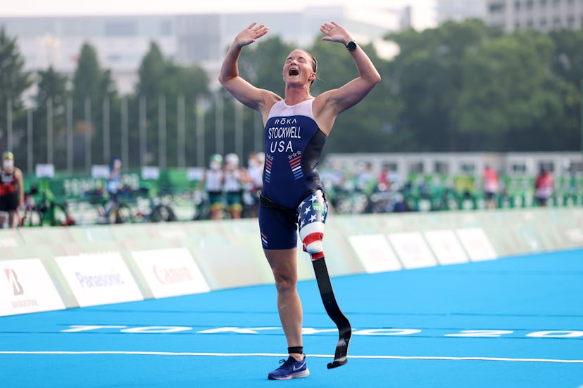 Melissa Stockwell of Team United States celebrating as she crosses the finish line during the women'...