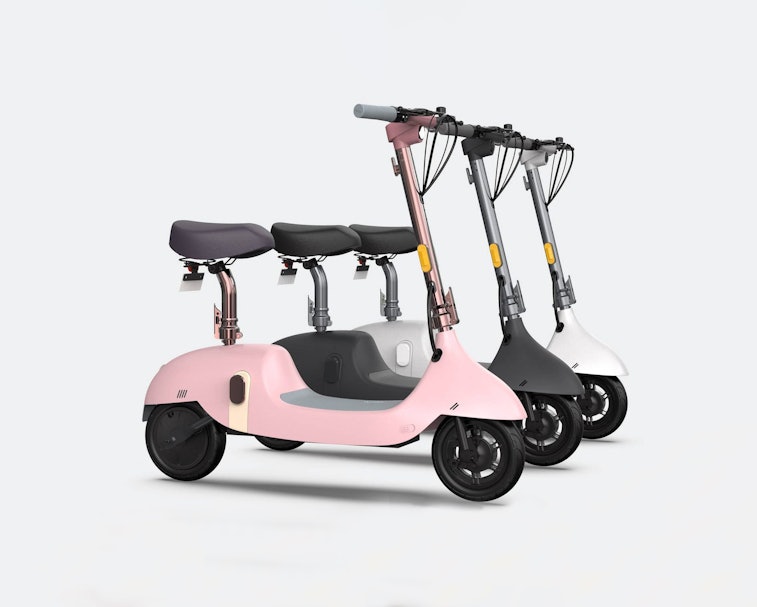 Electric scooter maker Okai is selling a new seated scooter with an Asian-inspired design.