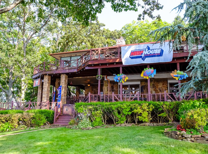 The Vrbo and NERF lake house in Oklahoma is the perfect vacation for the end of summer.