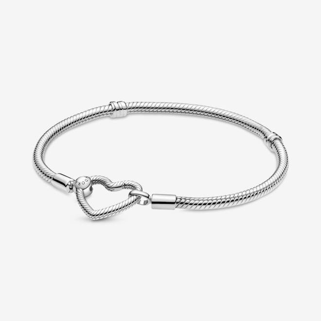 Heart Closure Snake Chain Bracelet