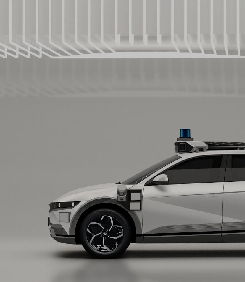 Motional has unveiled its new robotaxi that will be available through Lyft starting in 2023.