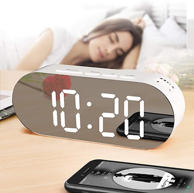 WulaWindy Digital Mirror Alarm Clock