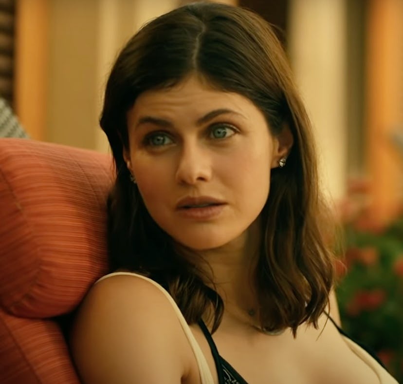 'The White Lotus' fans think Rachel may be undercover.
