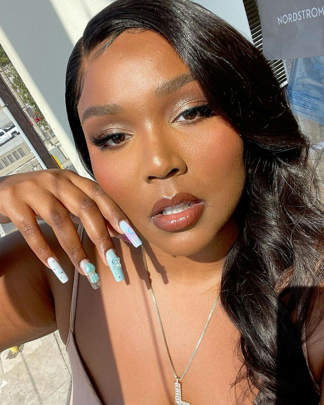 Lizzo summer nail art