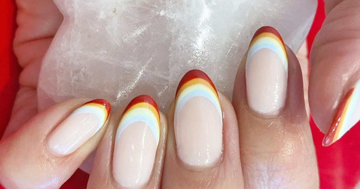 Tiktookay S French Manicure Trick Is Perfect For Nail Art Newbies Geeky Craze Tiktookay S French Manicure Trick Is Perfect For Nail Art Newbies Geeky Craze
