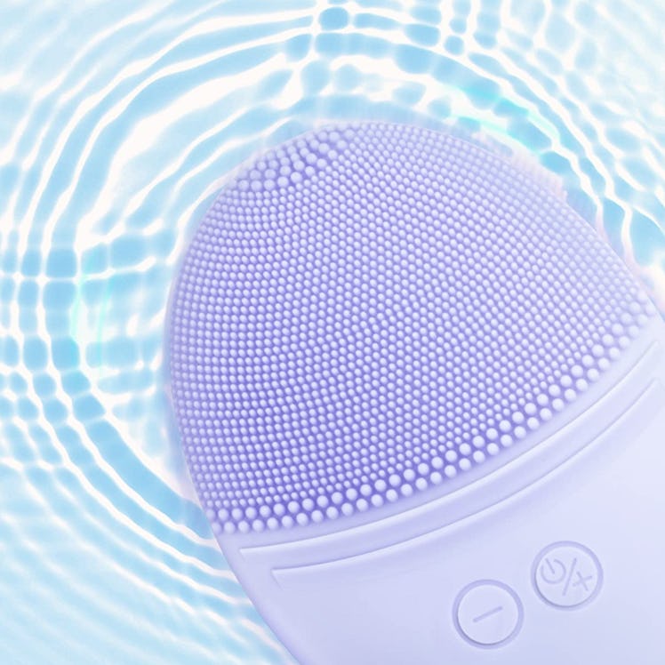 EZBASICS Facial Cleansing Brush