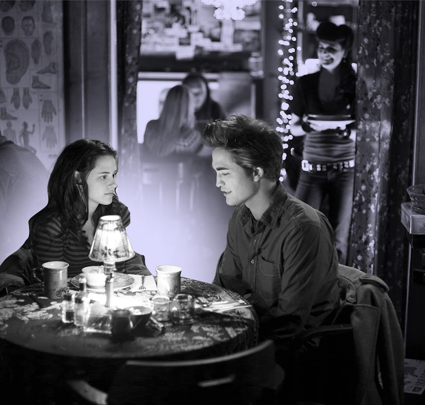 Edward and Bella from 'Twilight' enjoy dinner at one of the filming locations from the movie.
