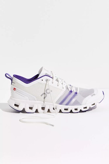 On Cloud X Shift Trainers