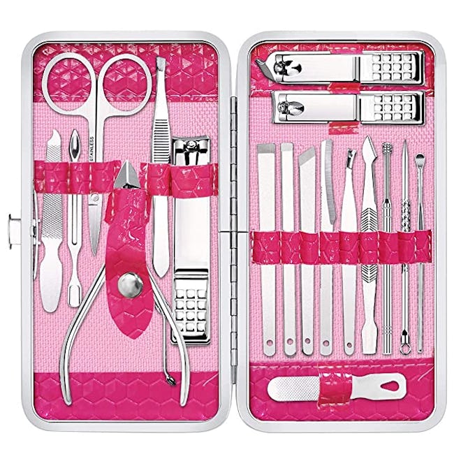 Yougai 18-Piece Grooming Set with Travel Case