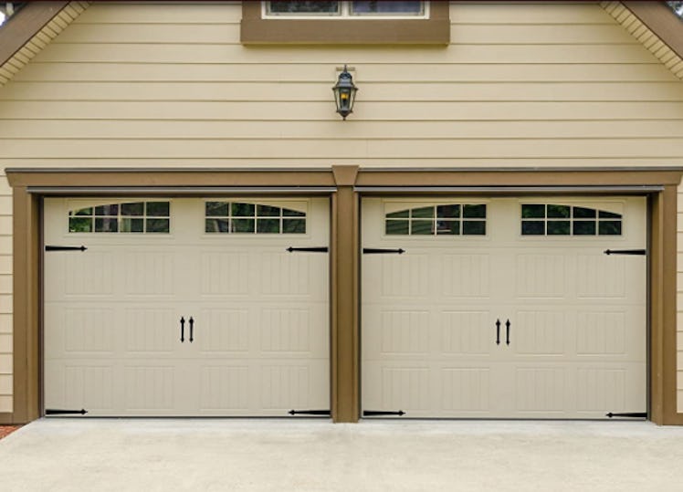 Household Essentials Magnetic Garage Door Accents (6 Pieces)