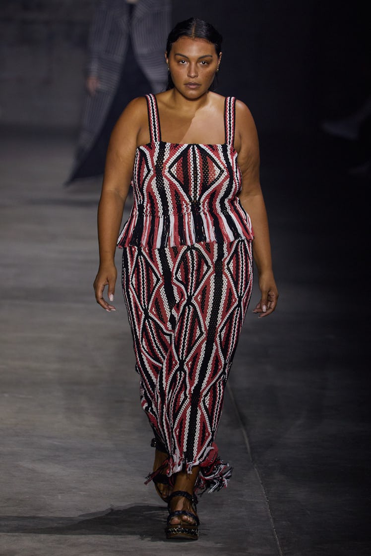A model wearing Gabriela Hearst during the NYFW Spring 2022