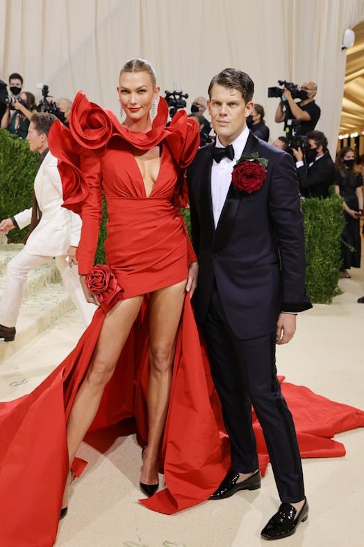 Karlie Kloss and Wes Gordon attend The 2021 Met Gala Celebrating In America: A Lexicon Of Fashion at...