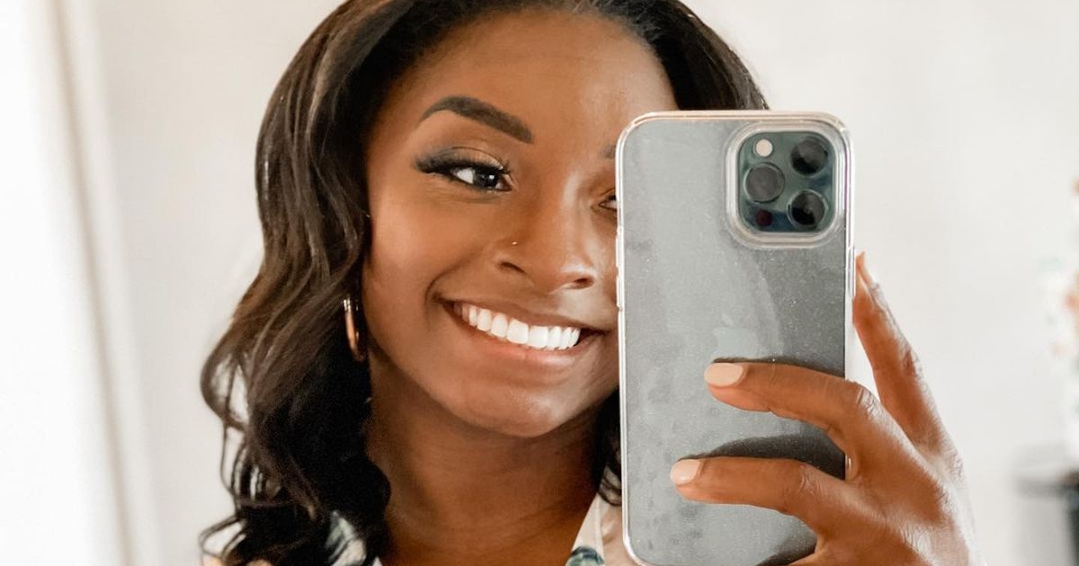 Simone Biles’ VMAs Natural beauty Glance Is The Greatest In Understated Glamour
