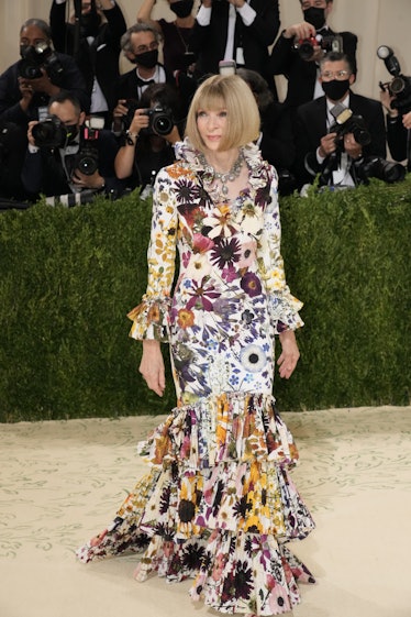 Anna Wintour attends The 2021 Met Gala Celebrating In America: A Lexicon Of Fashion at Metropolitan ...