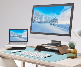 Knodel Desk Mat
