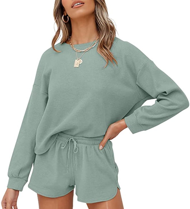 ZESICA Waffle Knit Long Sleeve Top and Shorts