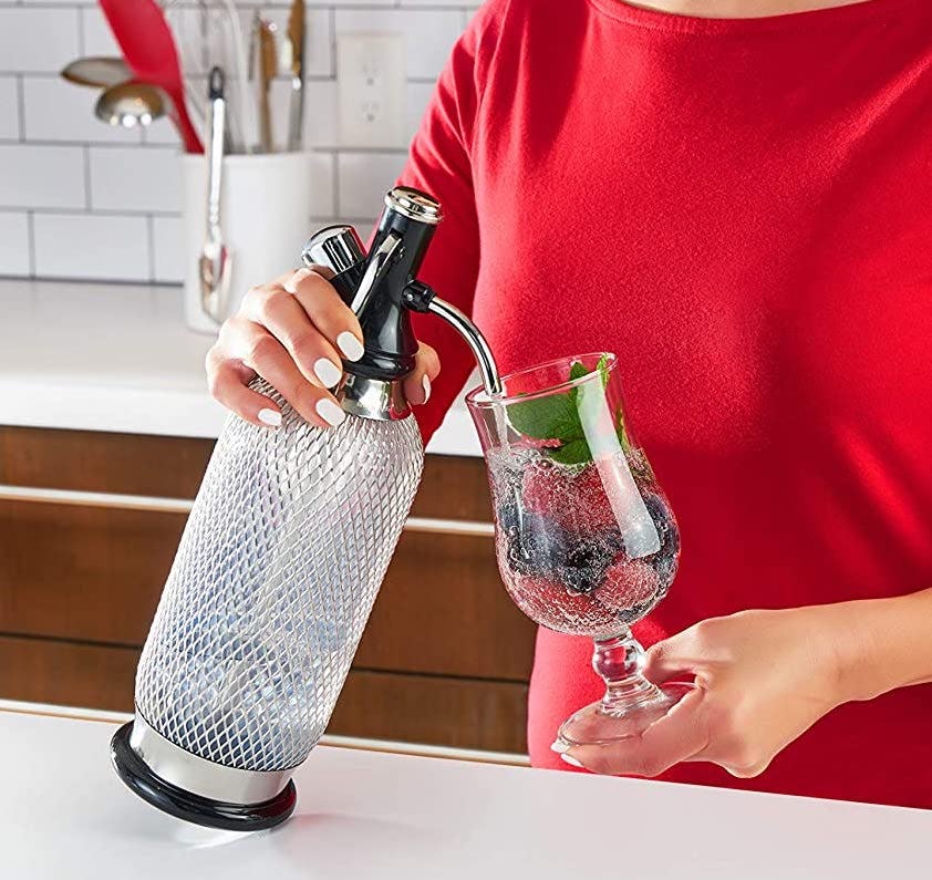 The 4 Best SodaStream Alternatives In 2022