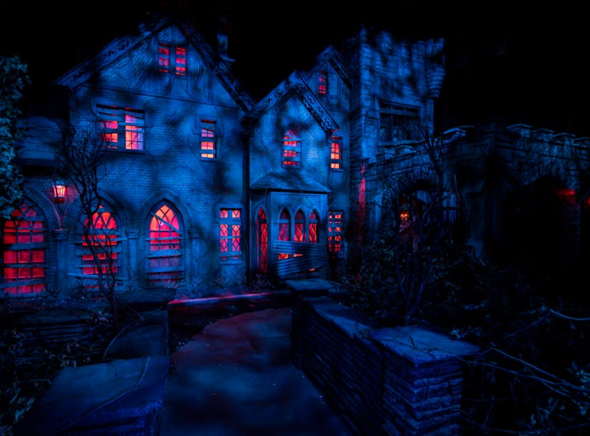 The 'Haunting of Hill House' maze at Universal Studios was created with Netflix.