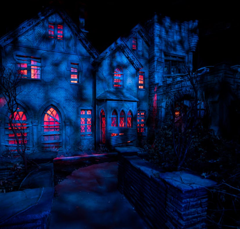 The 'Haunting of Hill House' maze at Universal Studios was created with Netflix.