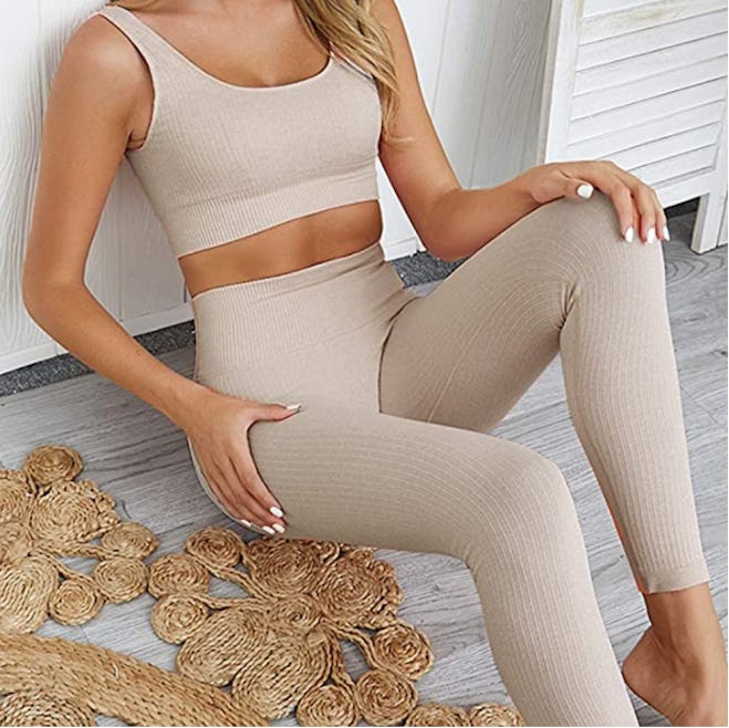 Jetjoy 2-Piece Ribbed Exercise Outfit